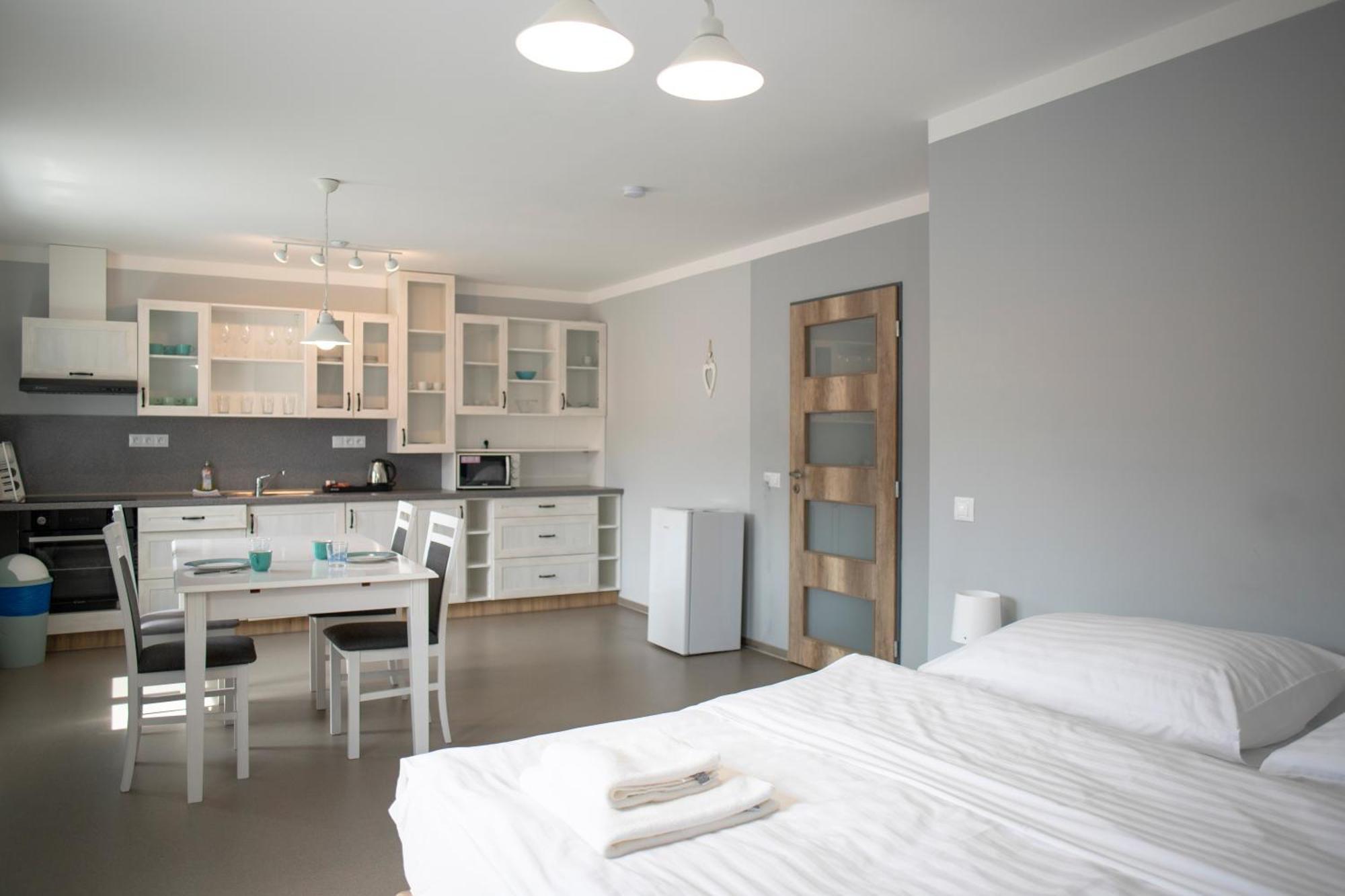 Amenity Apartmany Perná Exterior foto